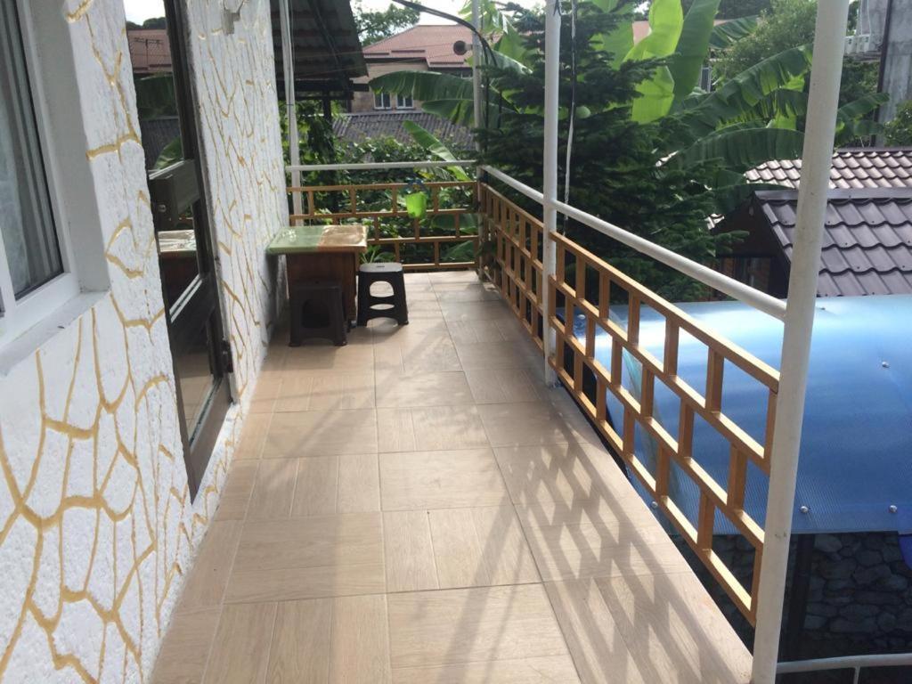 Гостевой Дом У Левы Hotel Gagra Eksteriør billede