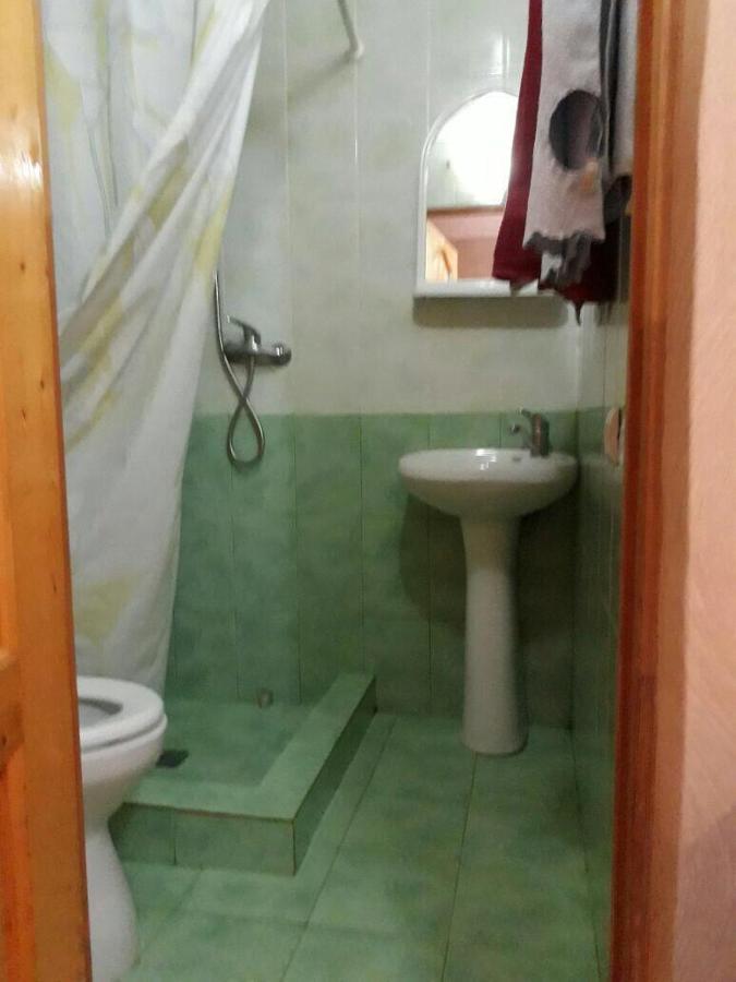 Гостевой Дом У Левы Hotel Gagra Eksteriør billede